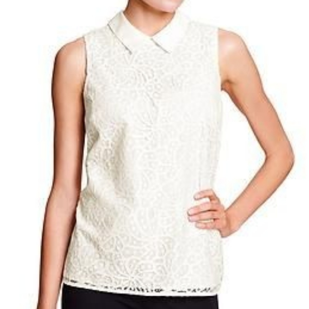 LEAVING TODAY 7/30: Lace Collar Top